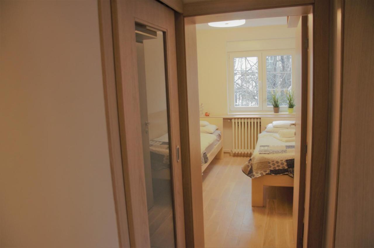 Spacious 2-Bedroom Apartment With Luxury Feel 노비사드 외부 사진
