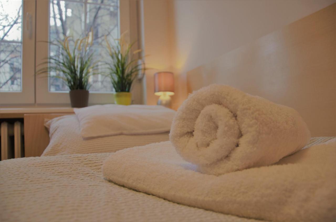 Spacious 2-Bedroom Apartment With Luxury Feel 노비사드 외부 사진